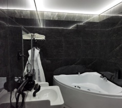 Номер люкс (с завтраком) в Diamant hotel