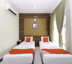 Двухместный номер Standard 2 отдельные кровати в Capital O 812 Hotel SMC Seksyen 13