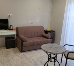 Улучшенный четырехместный номер в GB