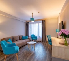 Одноместная студия Superior с балконом в Regnum Residence