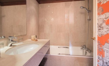 Двухместный номер Deluxe 2 отдельные кровати в Hotel du Danube Saint Germain