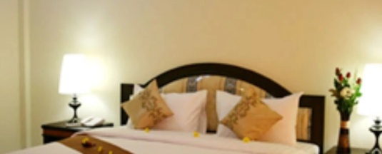 Двухместный номер с видом на сад двуспальная кровать в Airport Resort Phuket