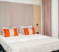 Апартаменты Комфорт с кухней 1-комнатные (Apartment Comfort one-room) в Екатерининский квартал