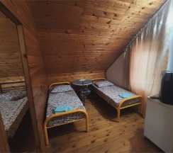 Семейный двухкомнатный 2 этаж в Солнечный дворик
