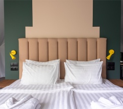 Глэмп в New Riga Village