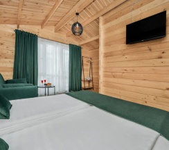 Двухместный номер Standard с балконом двуспальная кровать в KS house