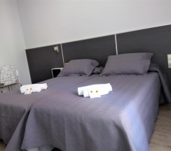 Двухместный номер Standard 2 отдельные кровати в Hostal Jemasaca - Palma61