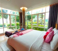 Полулюкс с видом на море в Vartika Resovilla KuiBuri Beach Resort and Villas