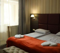 Номер полулюкс семейный №25 в Алатау Люкс