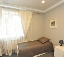 «Комфорт Семейный» 3- местный TRPL, (№205; №304)  в MotoStop