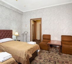 Двухместный номер 405 Делюкс 2 отдельные кровати в Central