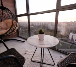 Апартаменты c 1 комнатой с балконом в Апартаменты Skyline