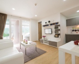 Апартаменты c 1 комнатой с балконом в Ozone Condotel