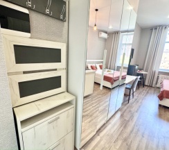 Комфорт Двуспальная Кровать в Metro apartments