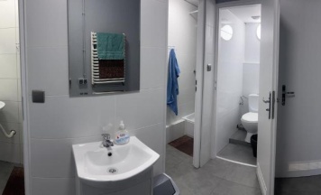 Кровать в общем номере (женский номер) в Hostel POPLAWOK