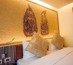 Семейный люкс в Kata Blue Sea Resort