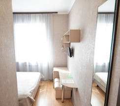 Комната стандарт с 1 двуспальной кроватью в Лукоморье