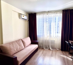 Апартаменты с 2 комнатами с балконом в Квартира сети PanApartments вблизи с благоустроенной набережной