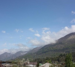 Четырёхместный номер Standard с балконом в Гагра