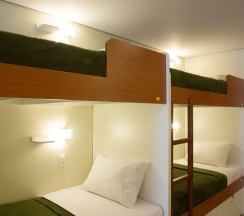 Кровать в общем номере в Brazilodge All Suites Hostel