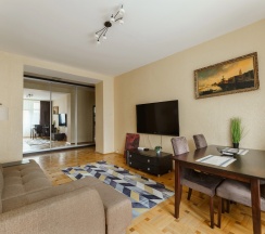 Двухместные апартаменты Standard с балконом и с видом на парк двуспальная кровать в Квартира Urban Stay | Атмосфера центра