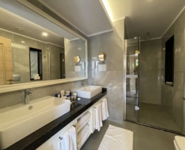 Пятиместная вилла Senior Deluxe в Saphir Hotel & Villas