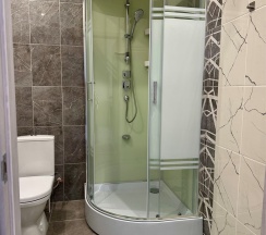 Семейный, 2-комнаты в 104 комнаты