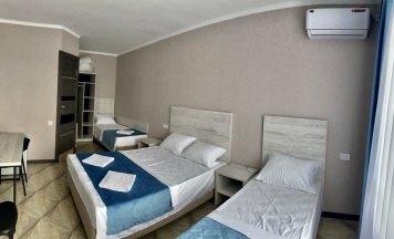 Четырёхместный номер Classic с видом на город в Салют