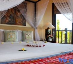 Бунгало с видом на море в Poshanu Resort