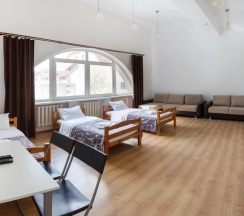 Шестиместный номер Economy в Янка