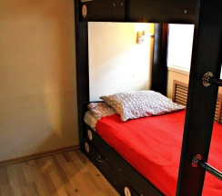 Кровать в общем номере (общая ванная комната) в Like Hostel