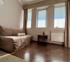 Стандарт с одной большой кроватью в Маяк дом