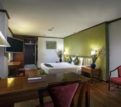 Двухместный номер Standard Дуплекс (двуспальная кровать) в Arawana Regency Park Sukhumvit
