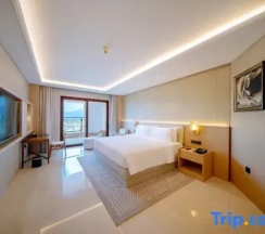 Двухместный номер Standard с видом на горы (двуспальная кровать) в Tangla Hotel Sanya
