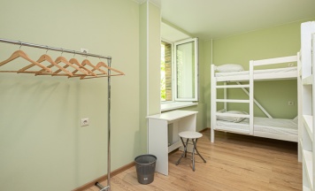 Место в четырехместном номере с общим сан узлом (Мужской) в Vavilov hostel