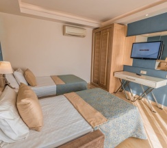 Номер Family в Castival Hotel