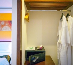 Двухместный номер Deluxe двуспальная кровать в Hotel Mermaid Bangkok