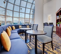 Студио Люкс с двумя раздельными кроватями с доступом в представительскую гостиную в Сафмар Грандъ