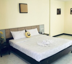 Номер Standard в ME Hotel Beach View