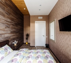 Стандартный номер с 1 кроватью и общими удобствами в Simple Neo Rooms