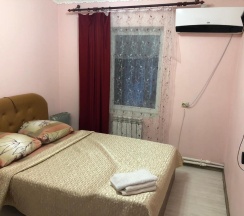 Комната эконом с 1 двуспальной кроватью (с завтраком) в Мартини