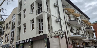 Дивноморское: Отель Спарта