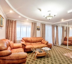 Номер люкс в Радуга