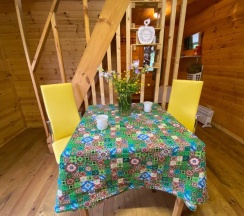 Коттедж с красивым видом из окна в Дача на сдачу