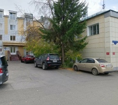 койко-место в шестиместной комнате с тремя двухъярусными кроватями в Пазл