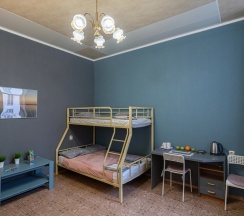 Апартаменты с 3 комнатами с красивым видом из окна в Rooms4Rent