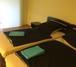 4-местный эконом в Rooms hostel