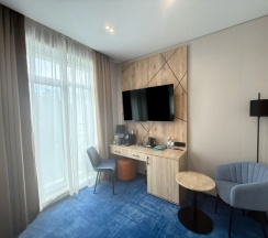 Junior suite в Tulip inn sofrino park hotel