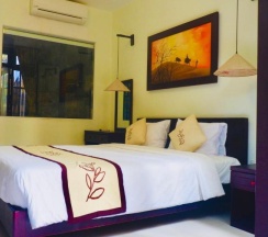 Двухместный номер Deluxe с балконом двуспальная кровать в Hoi An Cottage Villa