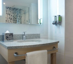Двухместный номер Стандарт двуспальная кровать в Hampton by Hilton Minsk City Centre
